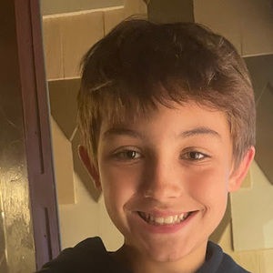 Meet your Posher, Eli